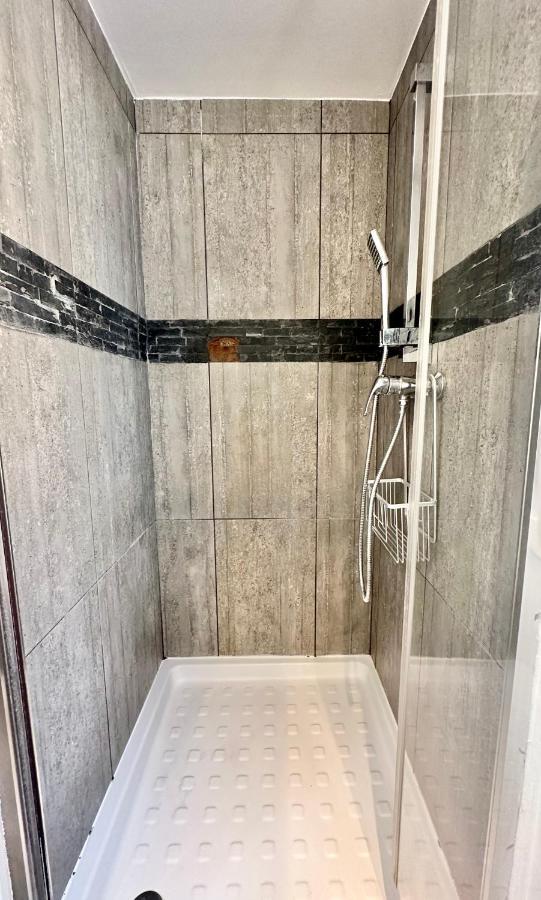 Studio Avec Clim A 100M Plage - 15Min Centre Ville Nice Ngoại thất bức ảnh